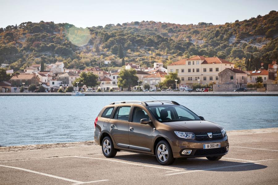  Dacia Logan MCV 2016 года  (фото 13 из 33)